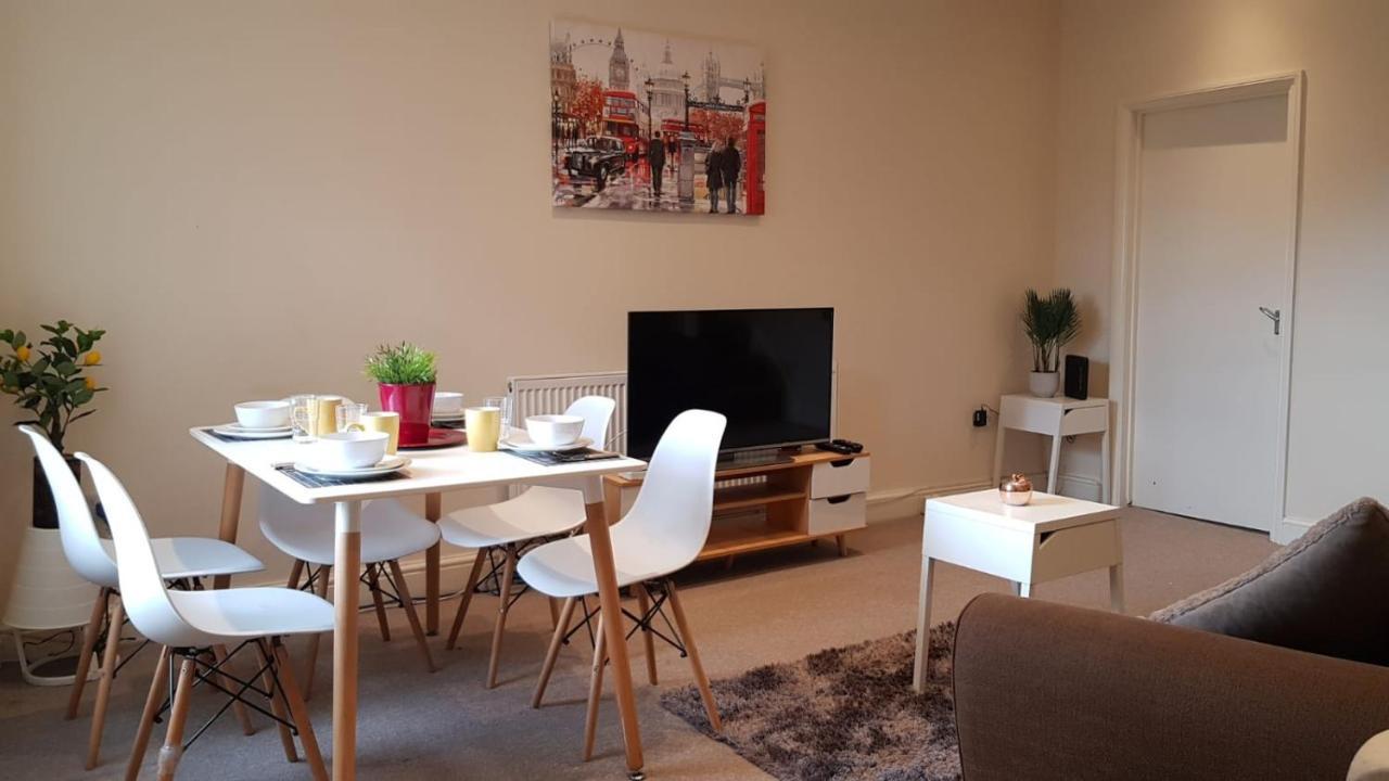 Bellaliving 2 Bedroom Apartment - Luton 루턴 외부 사진